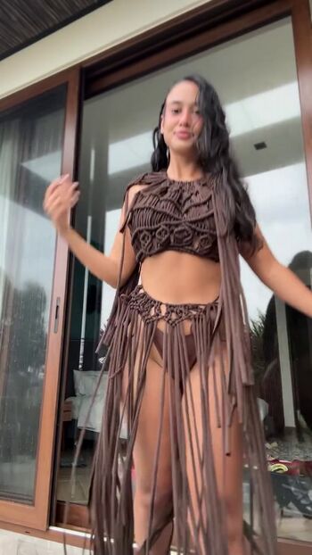 Emily tosta  page leaked private photo uncensored HD quality