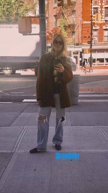 Emily wickersham page leaked private photo uncensored HD quality