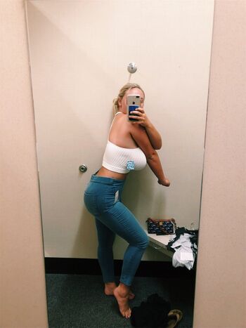 Emma burzynski leaked private photo uncensored HD quality
