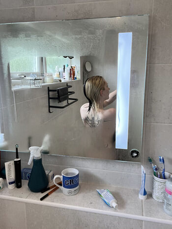 Emzeeni leaked private photo uncensored HD quality