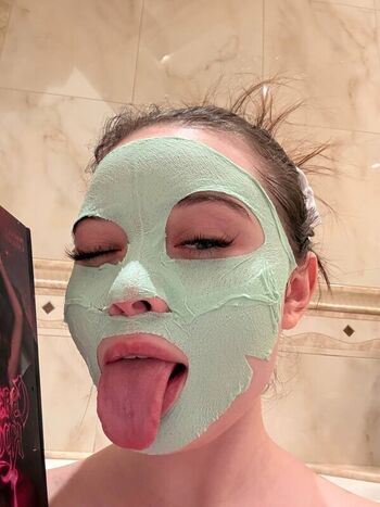 Enina leaked private photo uncensored HD quality