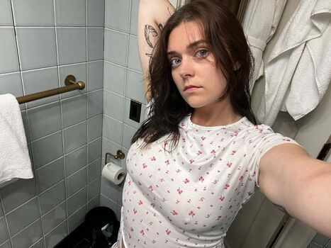 Erin dougal page leaked private photo uncensored HD quality