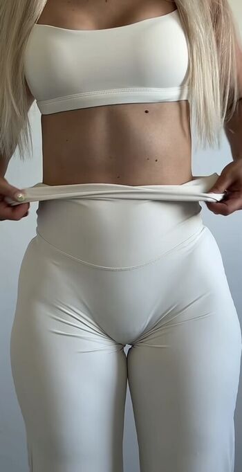 Ermira lika leaked private photo uncensored HD quality