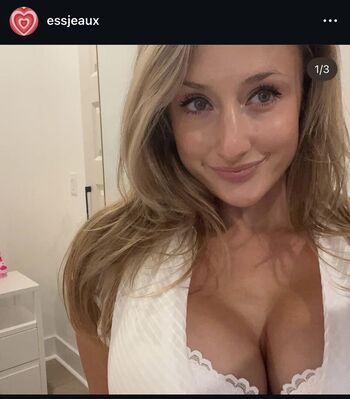 Essjeaux leaked private photo uncensored HD quality