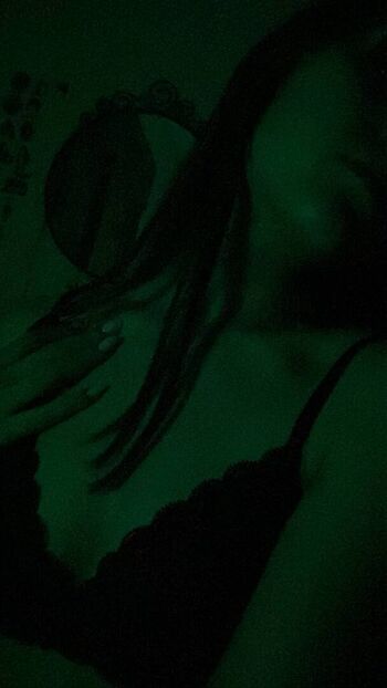 Evahakalba leaked private photo uncensored HD quality
