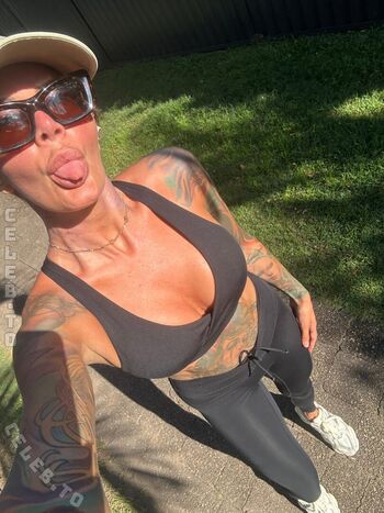 Evelynuncovered leaked private photo uncensored HD quality