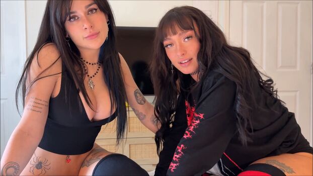 Family therapy xxx  page leaked private photo uncensored HD quality