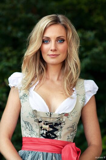 Farm girl leaked private photo uncensored HD quality