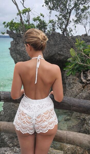 Fidan atalay page leaked private photo uncensored HD quality