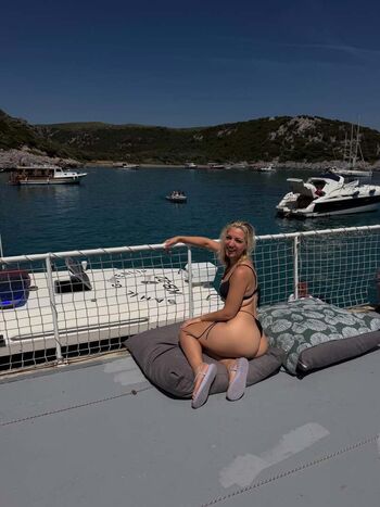 Fidan atalay leaked private photo uncensored HD quality