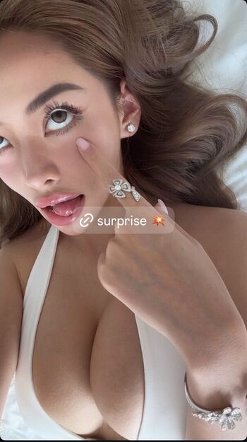 Floralydo leaked private photo uncensored HD quality