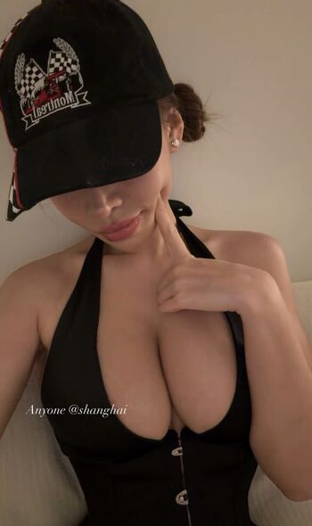 Floralydo leaked private photo uncensored HD quality