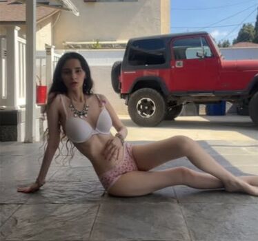 Gizellefuentes leaked private photo uncensored HD quality