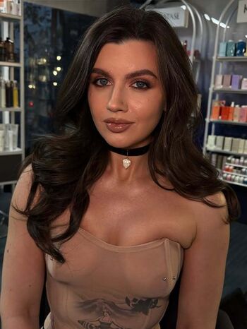 Glazalinkaaa page leaked private photo uncensored HD quality