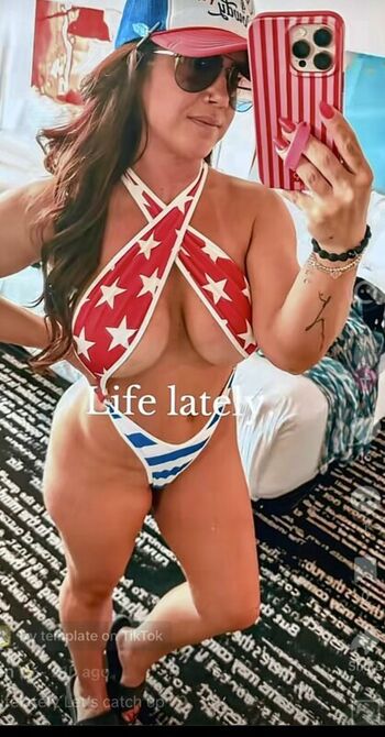 Glitzzyjen leaked private photo uncensored HD quality