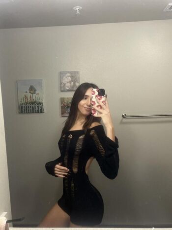 Goddescathrine leaked private photo uncensored HD quality