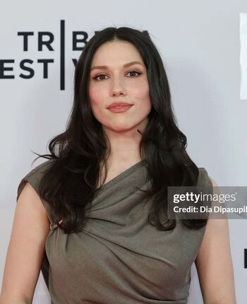 Grace caroline currey leaked private photo uncensored HD quality