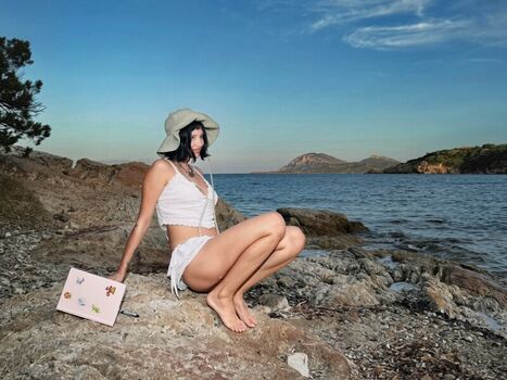 Greta menchi leaked private photo uncensored HD quality