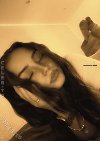 Hannahluisienne page leaked private photo uncensored HD quality