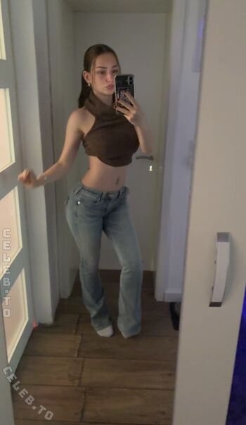 Hannahluisienne page leaked private photo uncensored HD quality