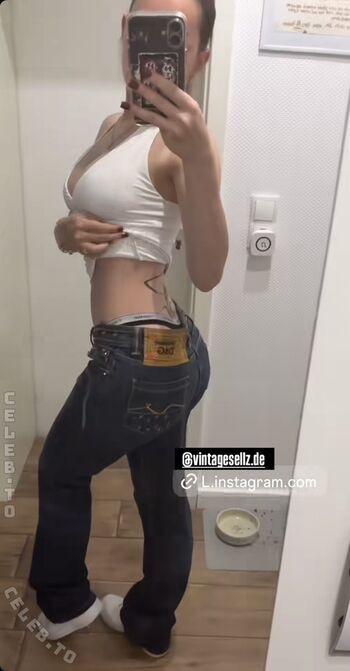 Hannahluisienne leaked private photo uncensored HD quality
