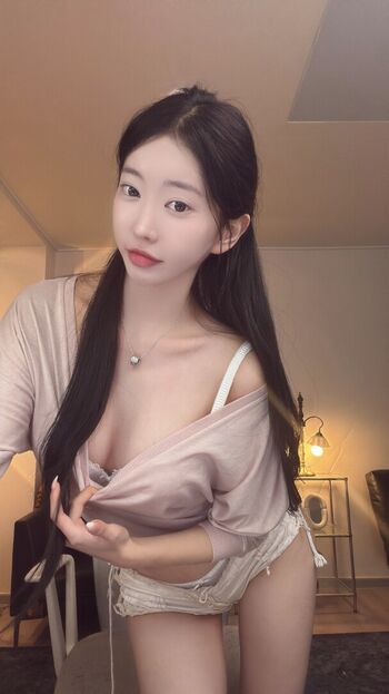 Haxxnini page leaked private photo uncensored HD quality