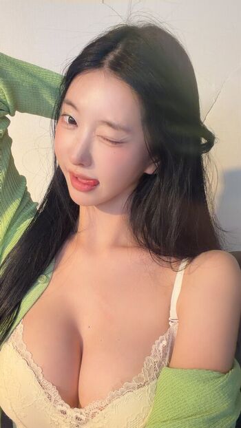 Haxxnini page leaked private photo uncensored HD quality
