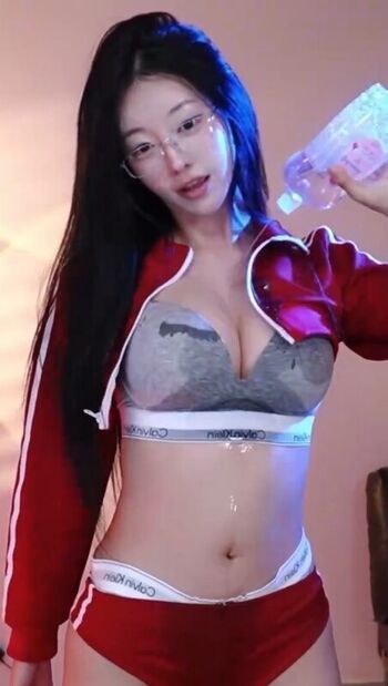 Haxxnini page leaked private photo uncensored HD quality