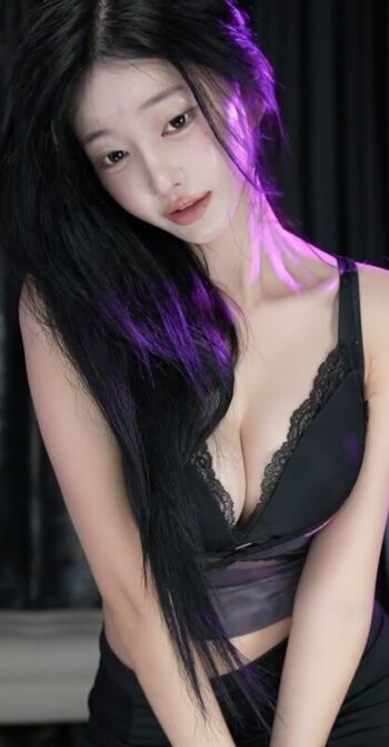 Haxxnini page leaked private photo uncensored HD quality