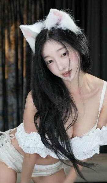 Haxxnini page leaked private photo uncensored HD quality