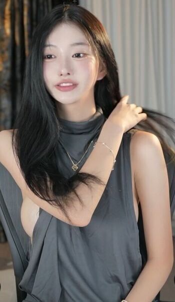 Haxxnini page leaked private photo uncensored HD quality