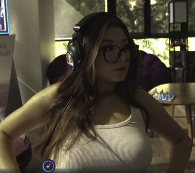 Helydia page leaked private photo uncensored HD quality