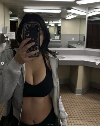 Hermosainez leaked private photo uncensored HD quality