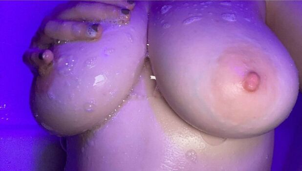 Hioobs leaked private photo uncensored HD quality