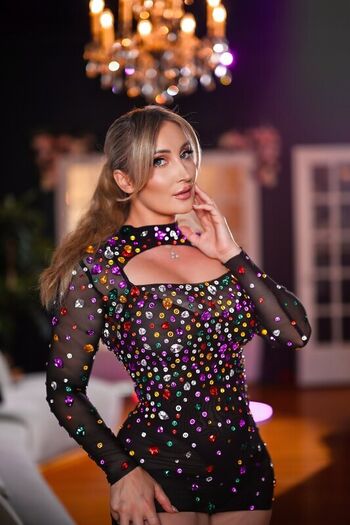 Holly wolf  page leaked private photo uncensored HD quality