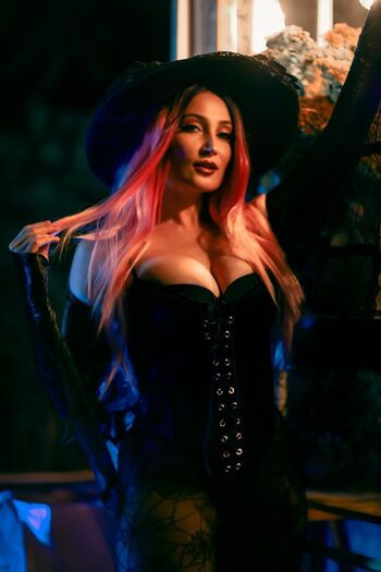 Holly wolf  page leaked private photo uncensored HD quality
