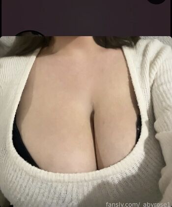 Honeymoongirl leaked private photo uncensored HD quality