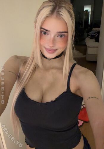 Honeypuu leaked private photo uncensored HD quality