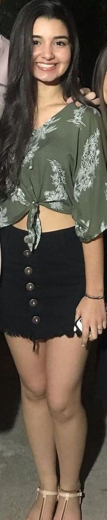 Hotwifeyoung leaked private photo uncensored HD quality