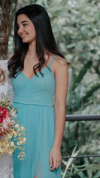 Hotwifeyoung leaked private photo uncensored HD quality