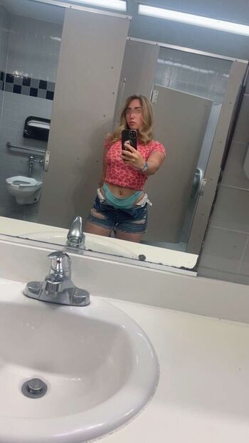 Hotwives xxx  page leaked private photo uncensored HD quality