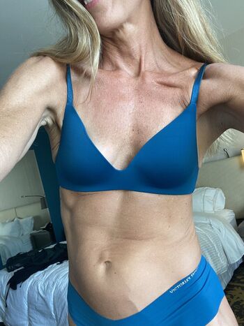 Hotwives xxx  page leaked private photo uncensored HD quality