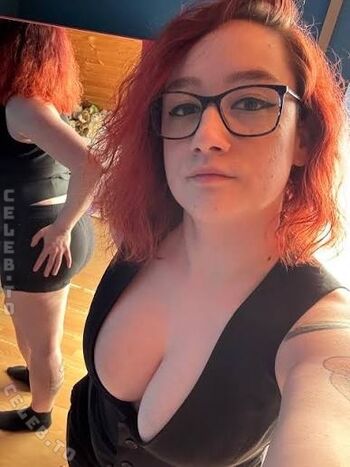 Iamlucyy  page leaked private photo uncensored HD quality