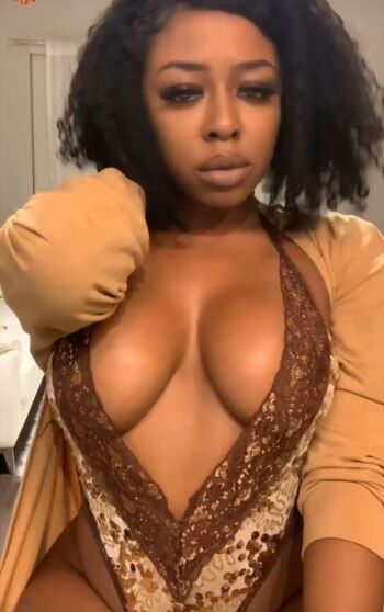 Iamsnowblack leaked private photo uncensored HD quality