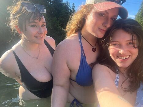 Ilovekendraa leaked private photo uncensored HD quality