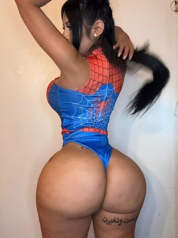 Iluvcinnie page leaked private photo uncensored HD quality
