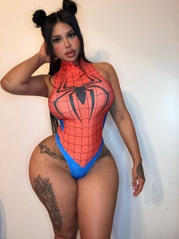 Iluvcinnie page leaked private photo uncensored HD quality