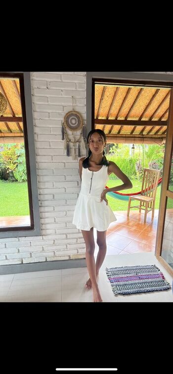 Indonesian girls  page leaked private photo uncensored HD quality