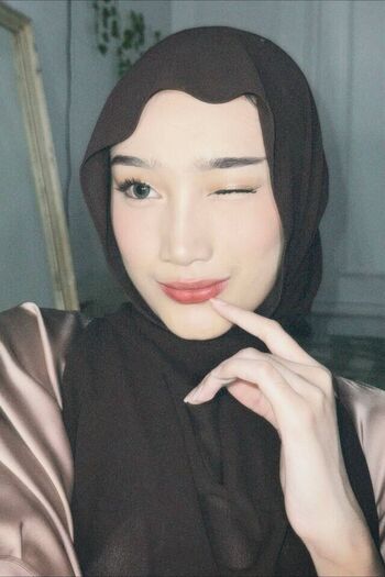 Indonesian girls  page leaked private photo uncensored HD quality