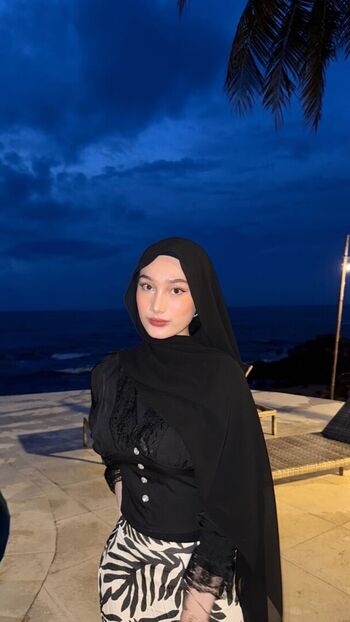 Indonesian girls  page leaked private photo uncensored HD quality